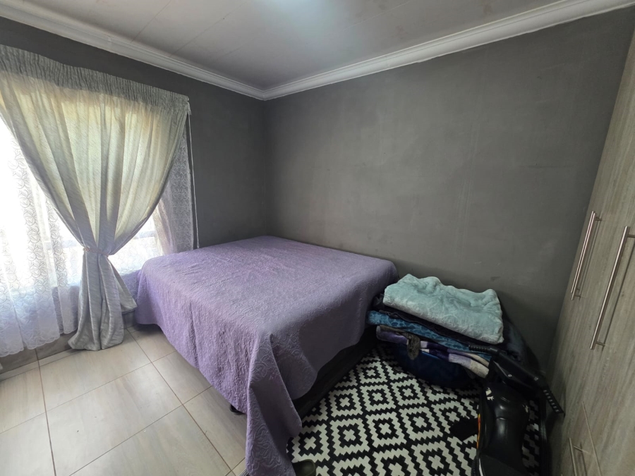 3 Bedroom Property for Sale in Zamdela Free State